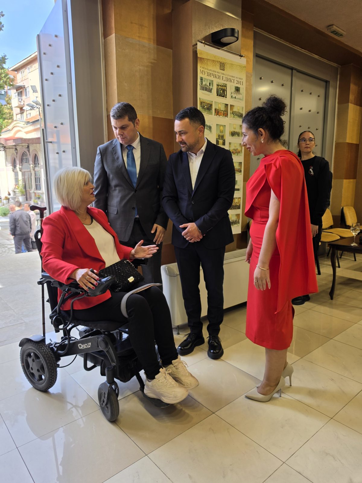 Галерија вести 3