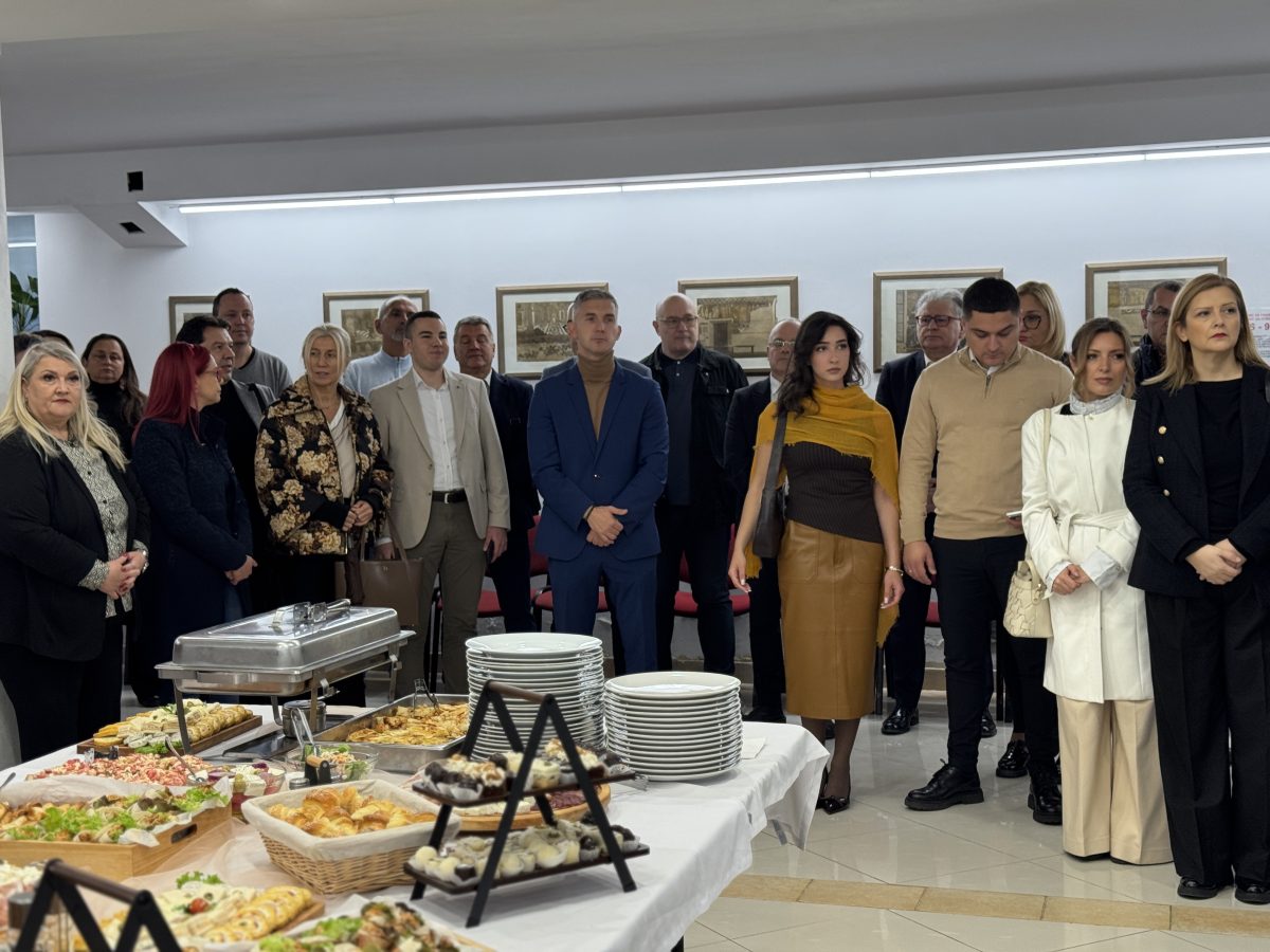 Галерија вести 7